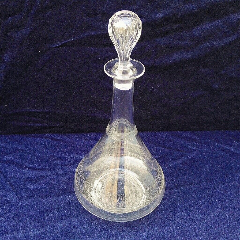 Carafe en cristal frise entrelacs vintage