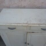 Buffet with vintage return