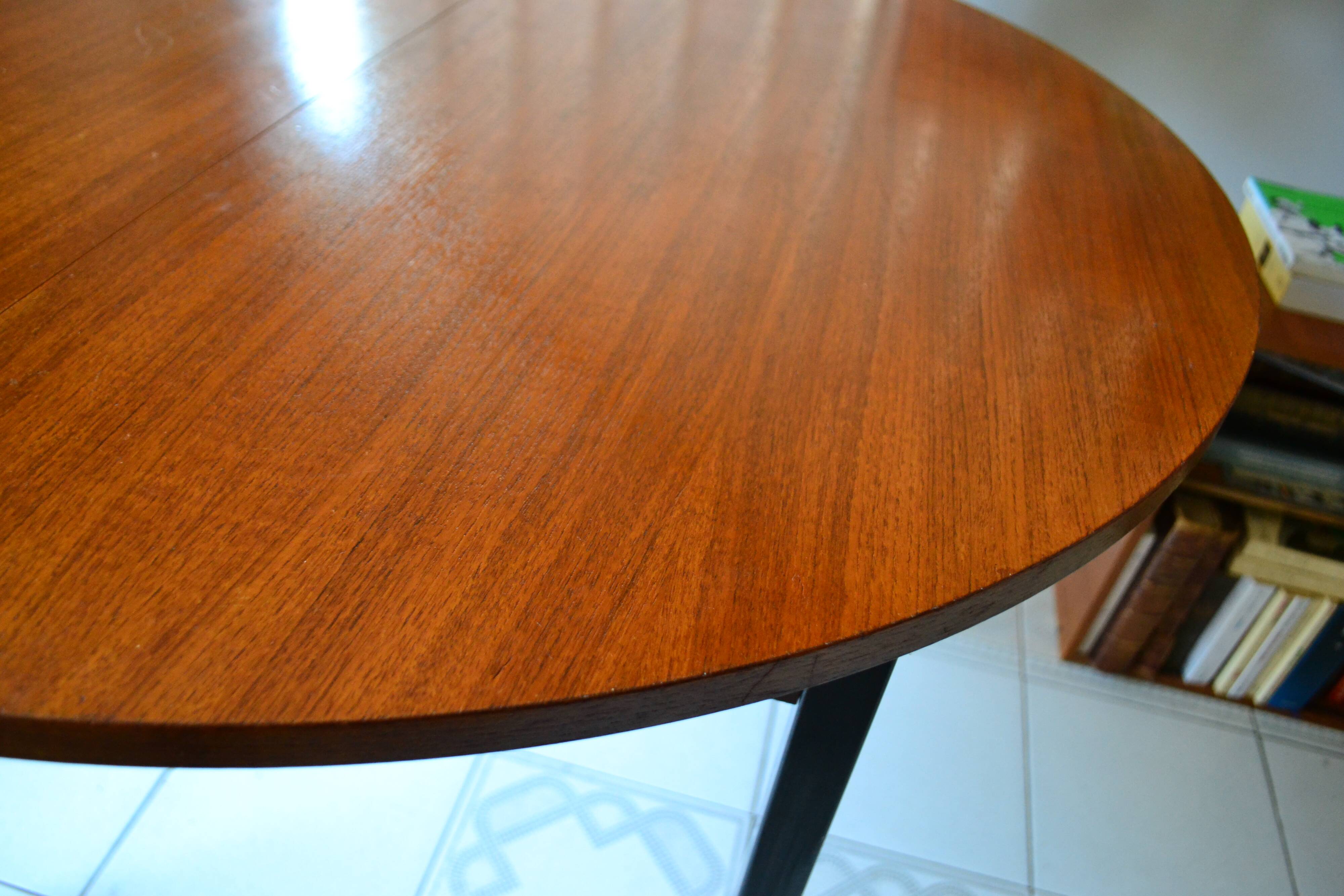 Dining table Pierre Guariche, teak and black steel from the 1960s with extension.