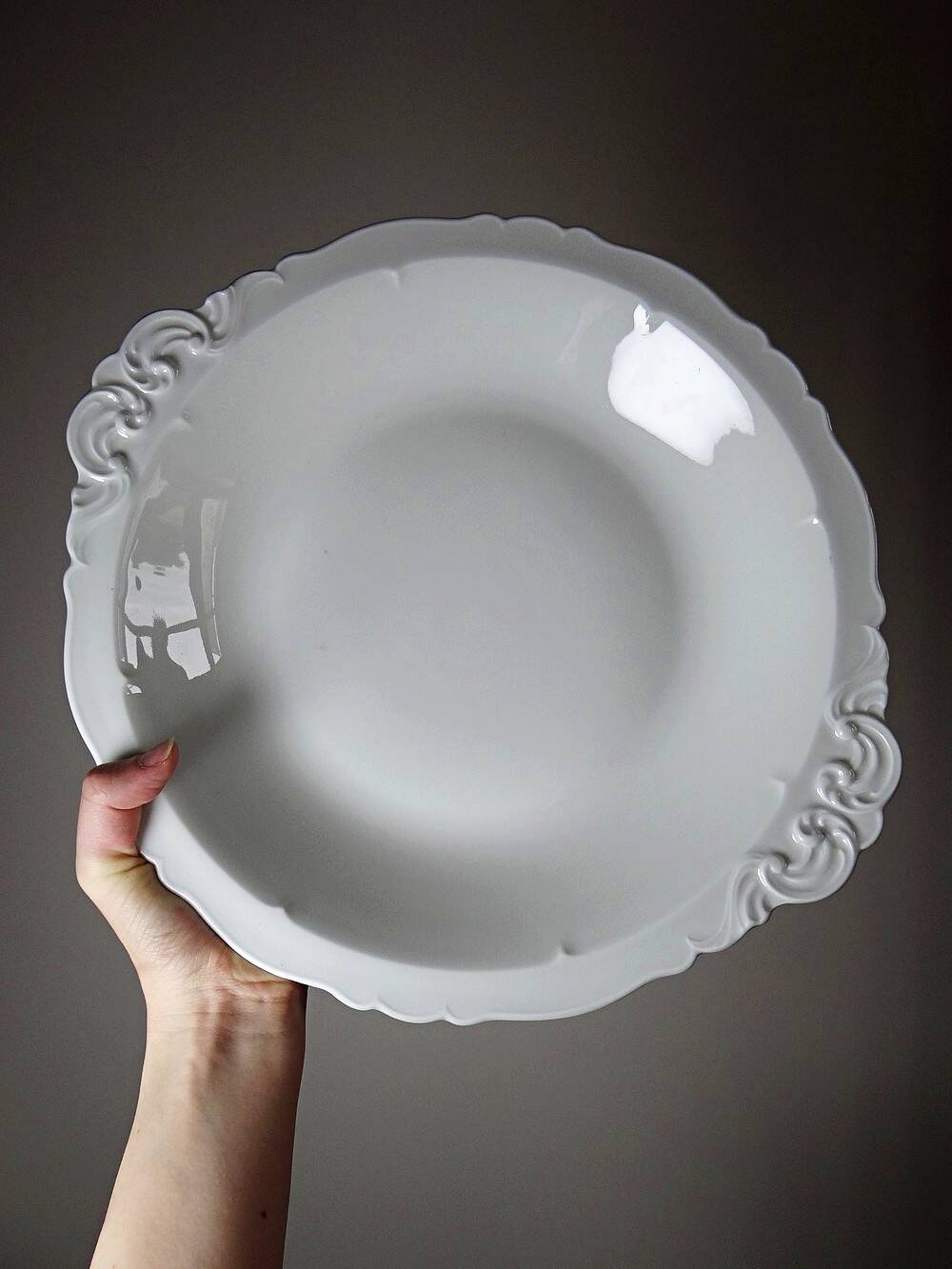 Large, hollow serving dish in fine white Limoges porcelain, vintage/antique