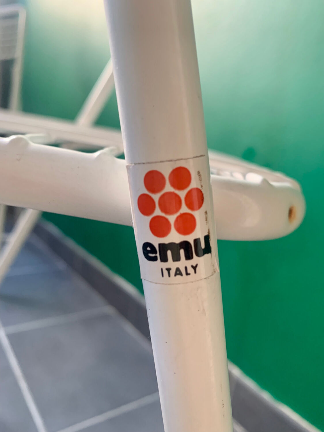 Series of 2 folding chairs signed Ému Italien