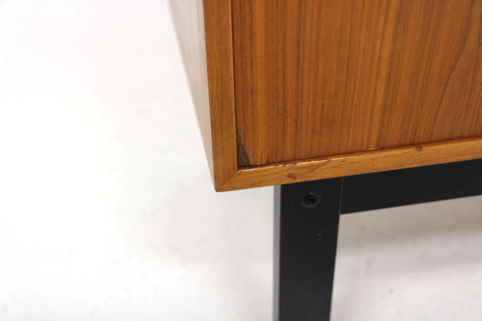 Scandinavian walnut chest of drawers, Sweden, 1960