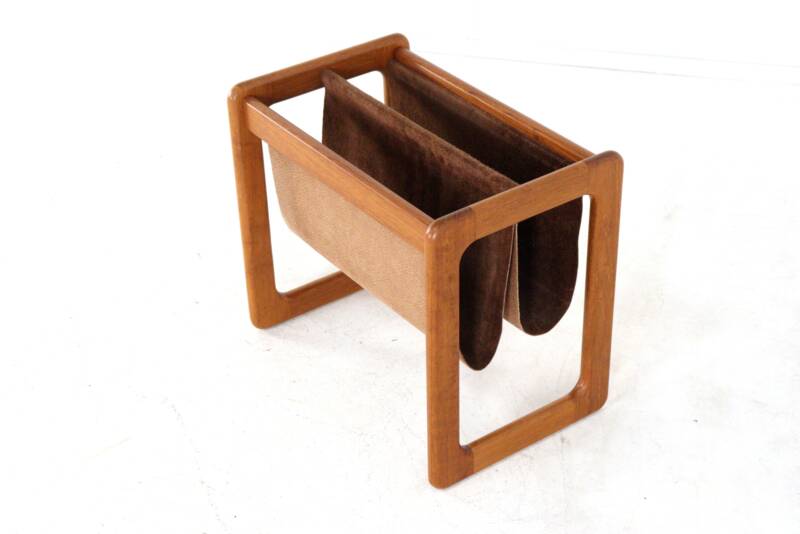 Vildbjerg Møbelfabrik magazine holder - danish design
