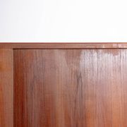Enfilade Danoise en teck modèle 42 par Harry Østergaard/Randers Mobelfabrik