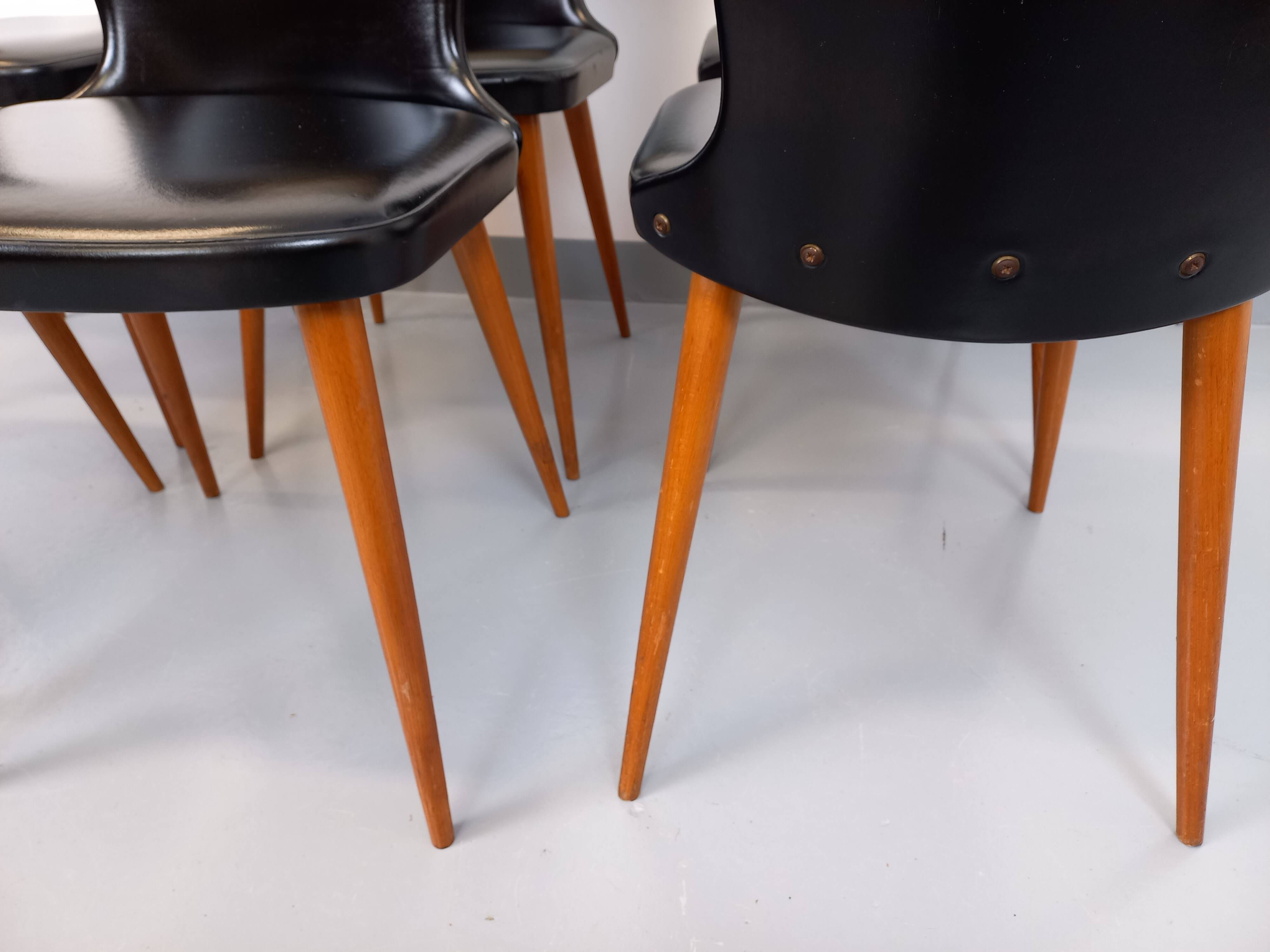 Set of 6 vintage Baumann Essor chairs in beech wood and skai