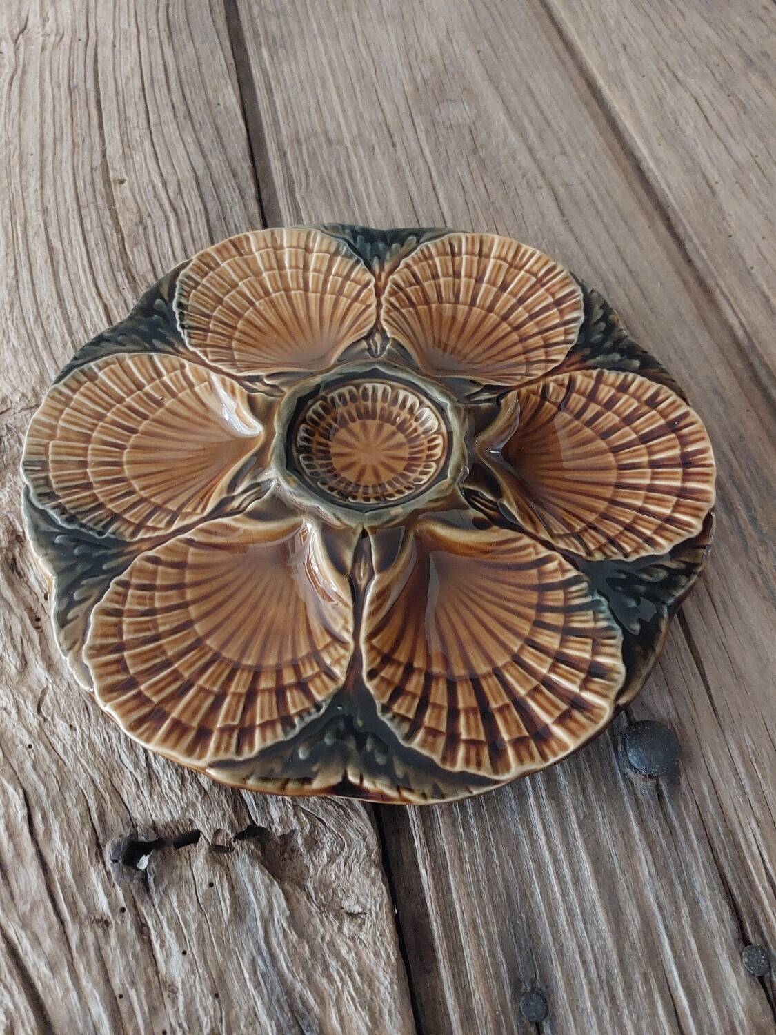 Sarreguemines oyster plate