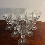 Verre à pied décor ciselé vin eau