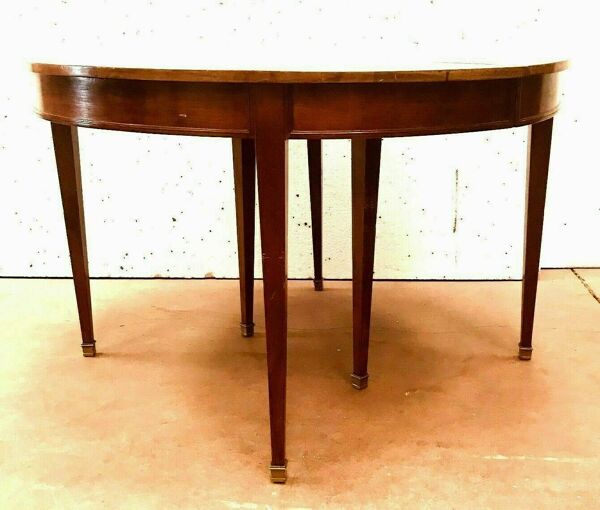 Table a bandeau a six pieds Acajou blond XX siècle