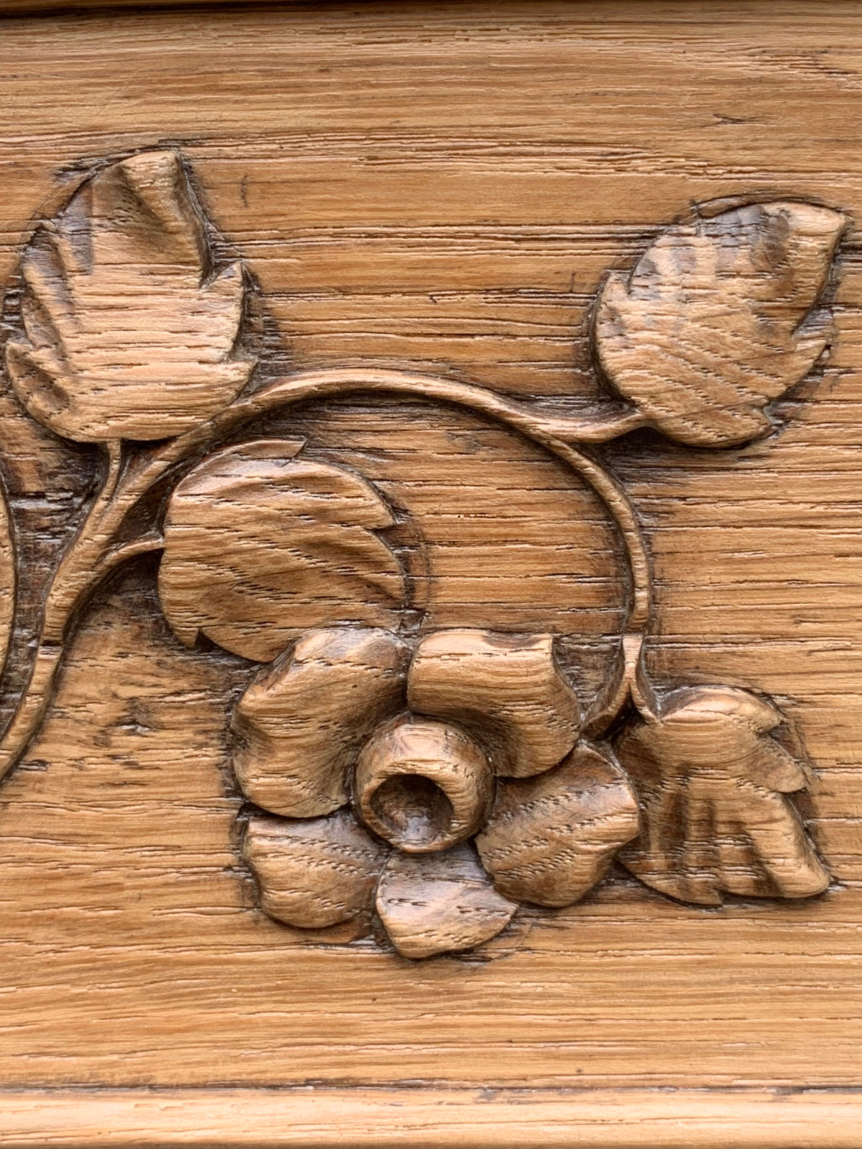 Louis XV style chest of drawers in solid raw oak, 1920