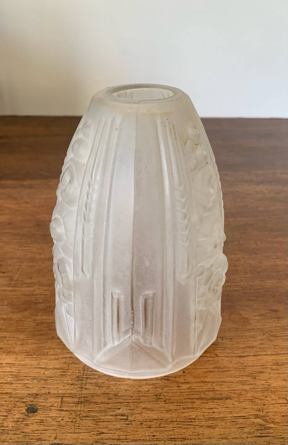 Art Deco glass tulip