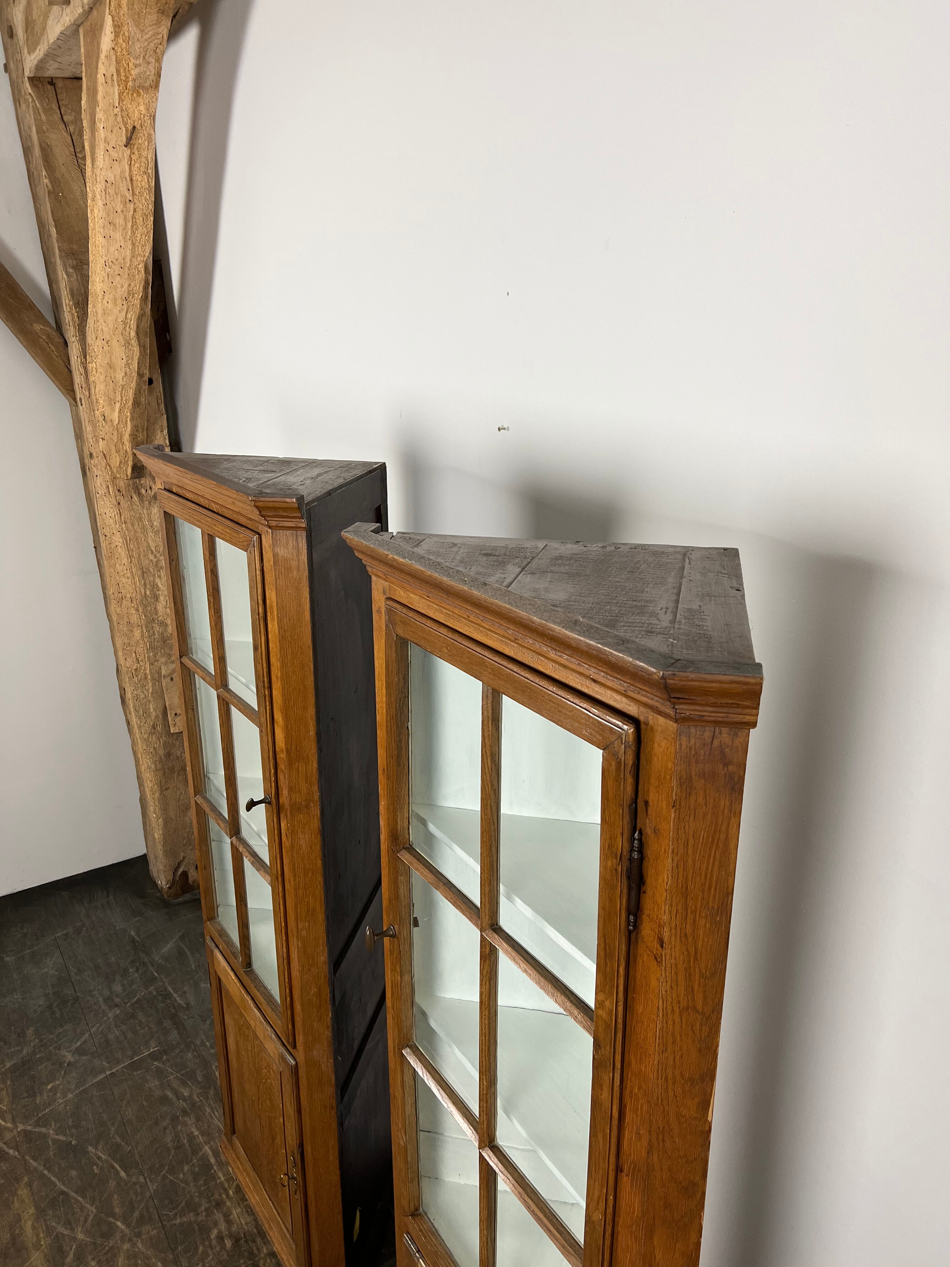 Corner cabinets oak