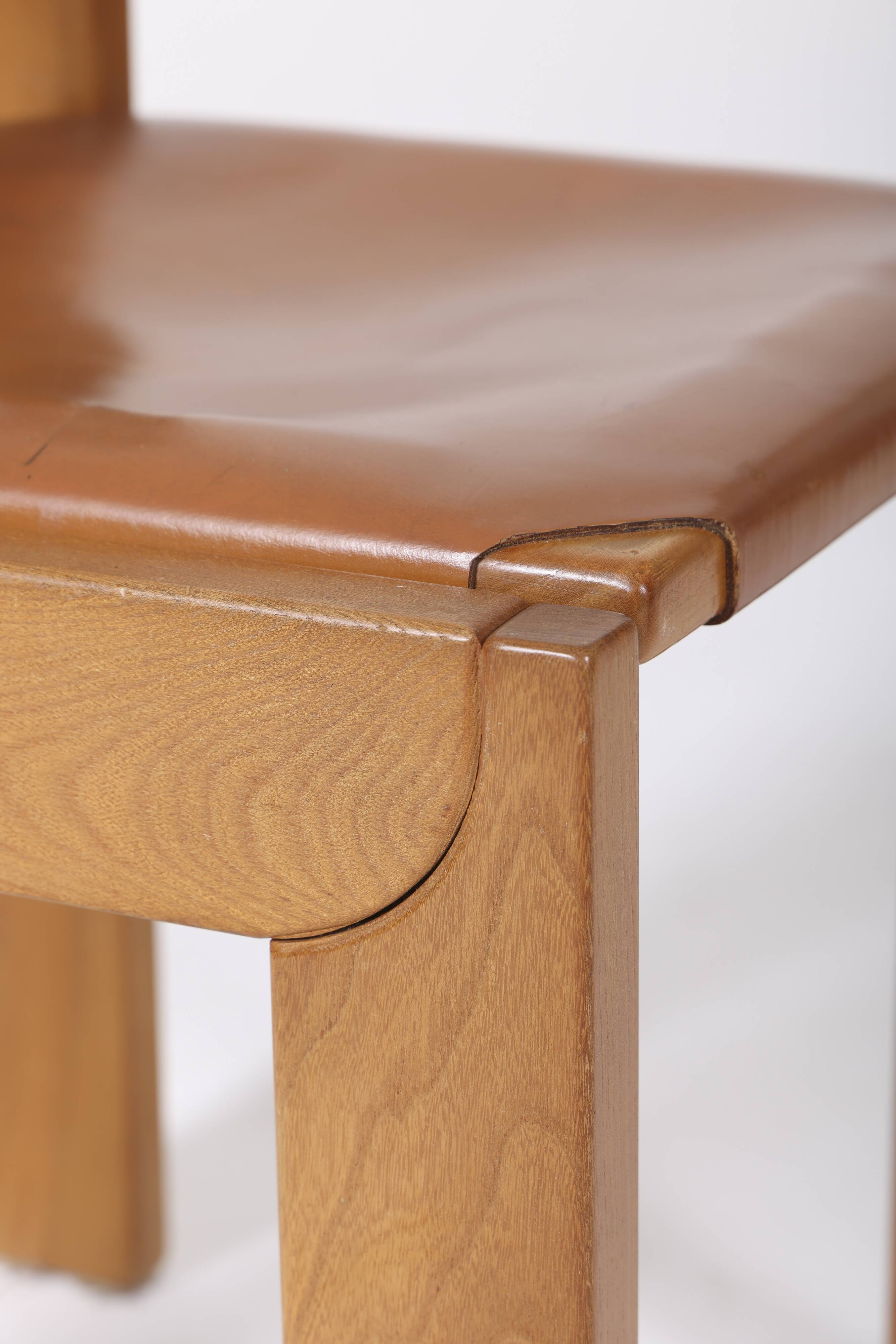 Chaises marron en cuir et bois, 1970s