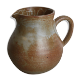 Sandstone pitcher