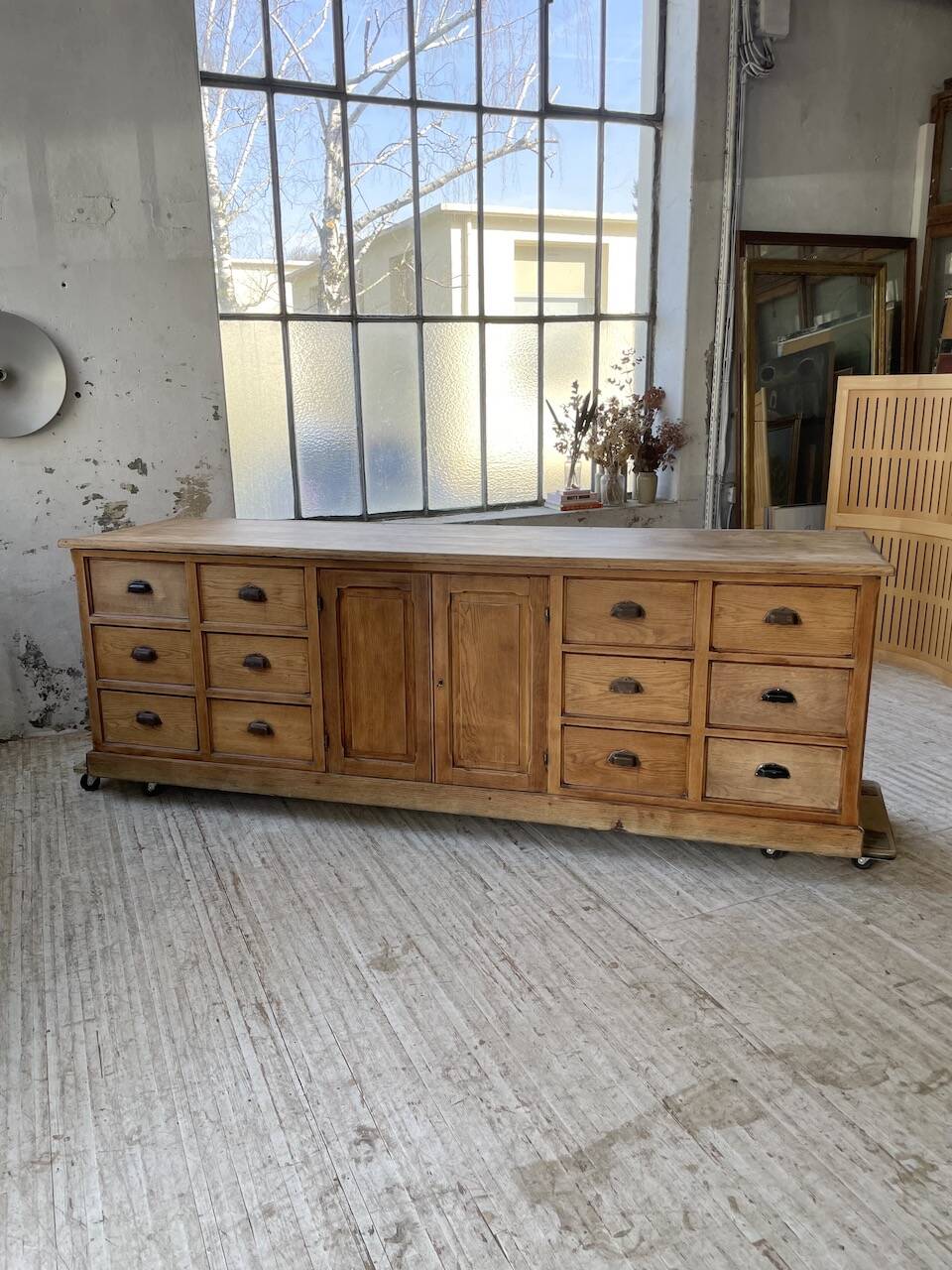 XXL solid oak counter sideboard