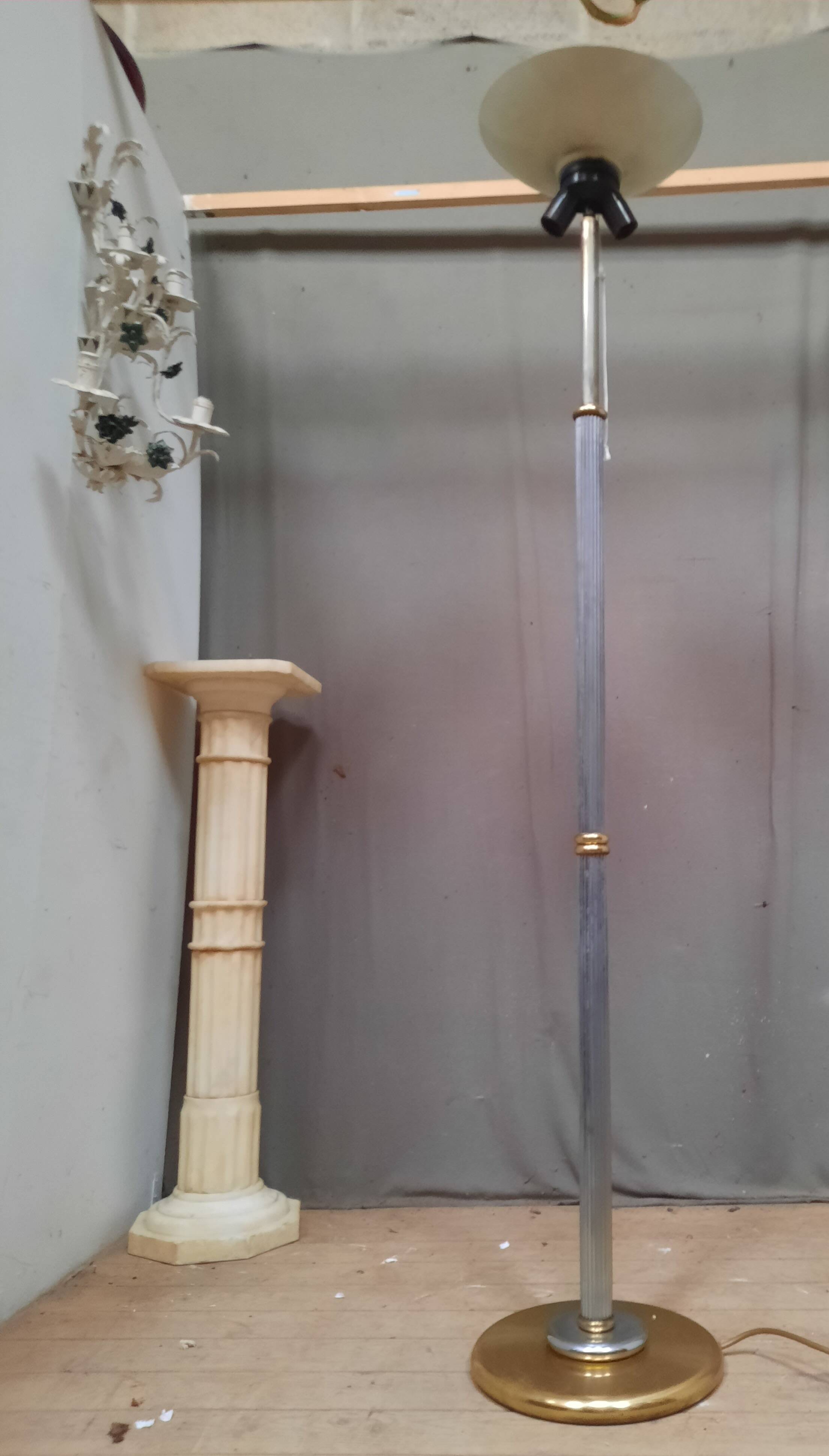 Stainless steel floor lamp