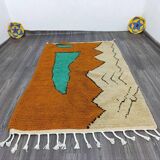 Traditional handwoven Berber rug, size 140 x 260 cm