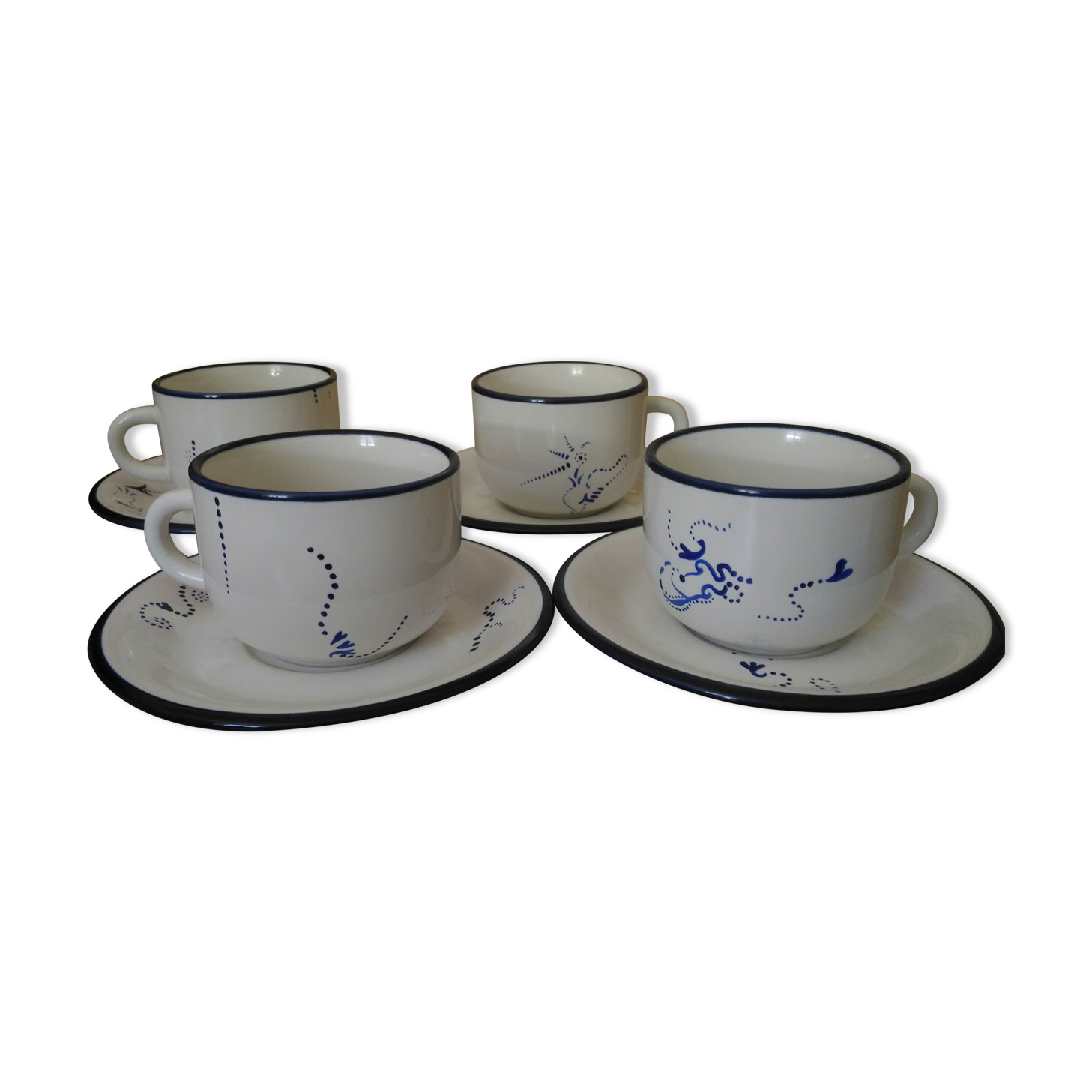 4 coffee cups, porcelain newcor England handmade décor