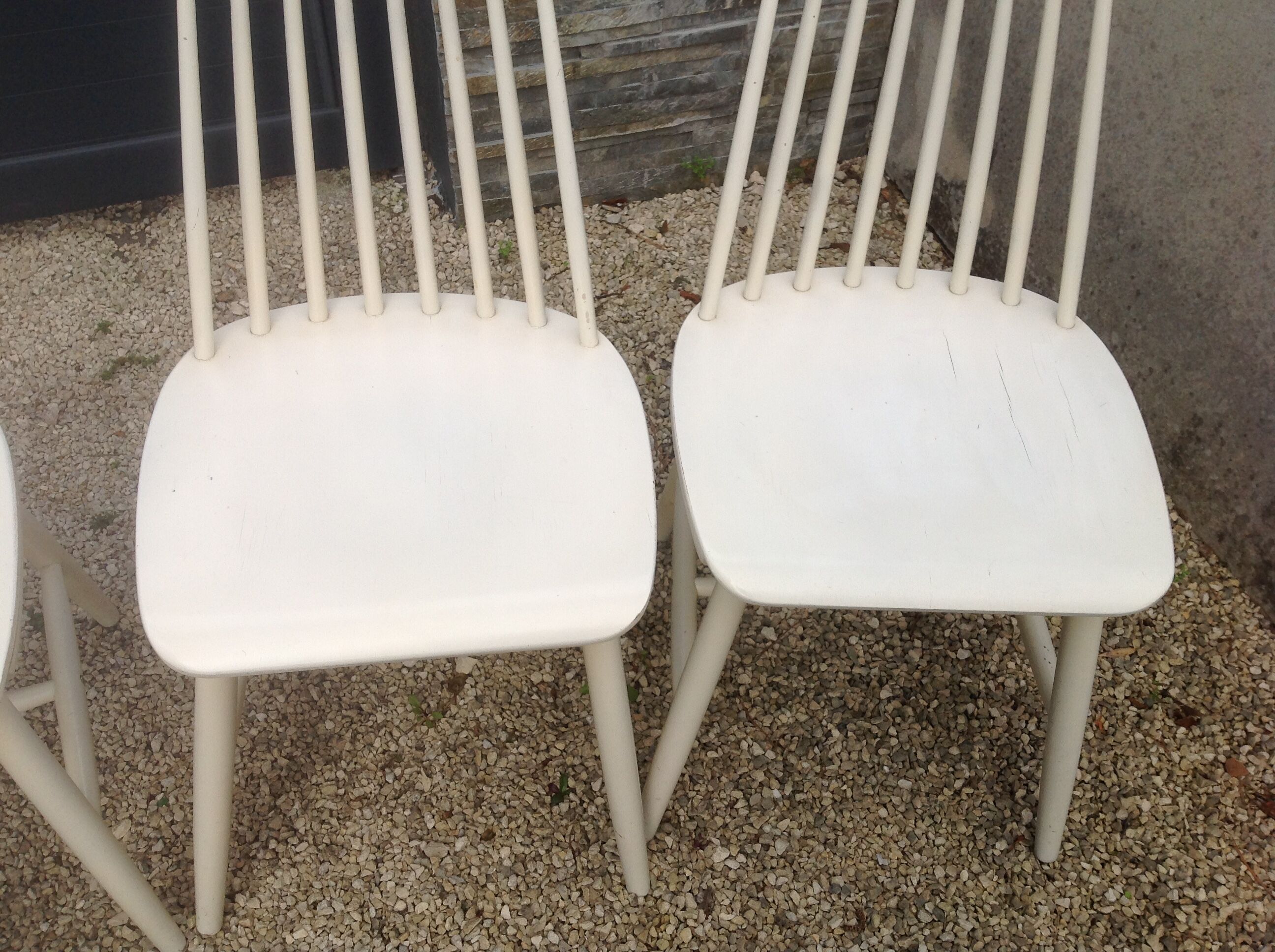 Set of 4 scandinavian style chairs