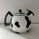 Bicolour kettle 1980