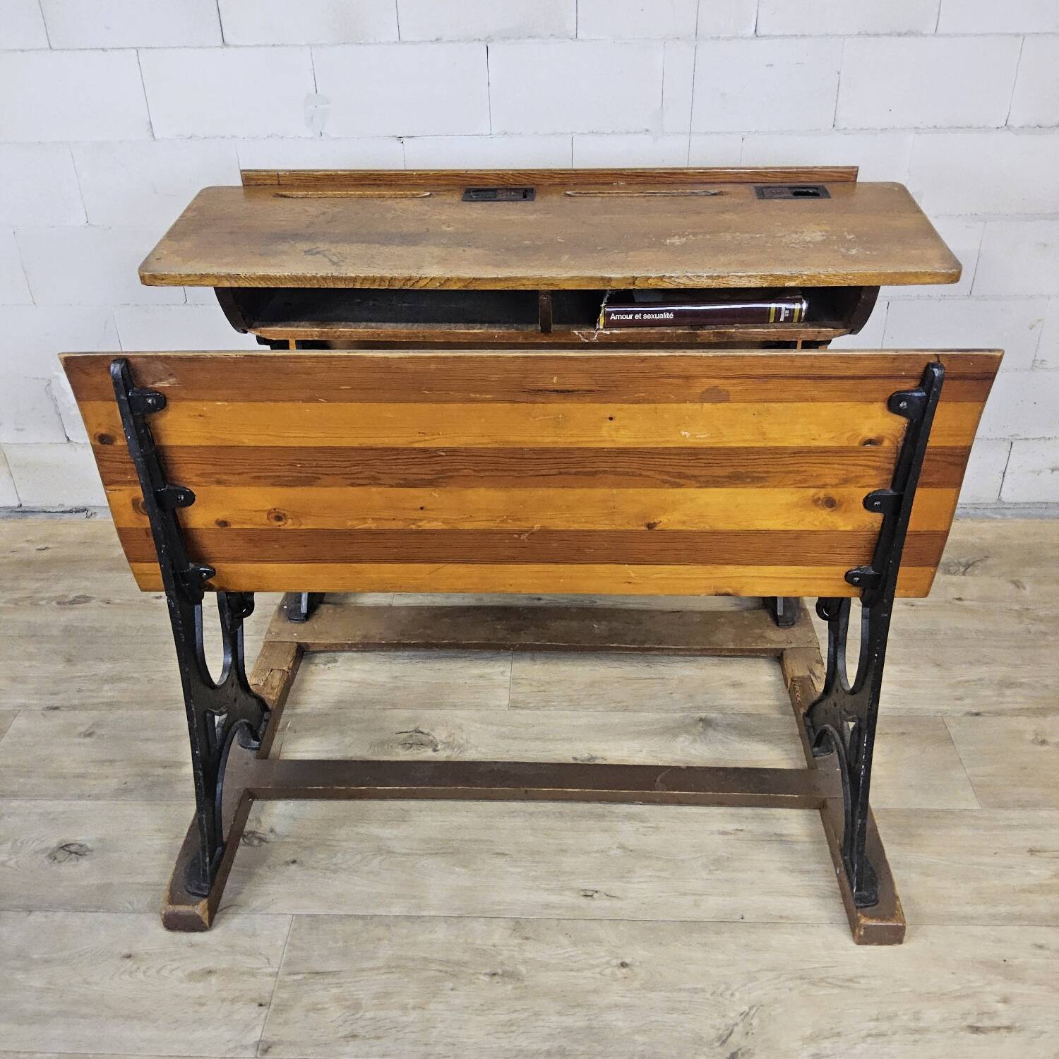 Antique desk / school bench (1920) in cast iron by Mark Breda, Holland.