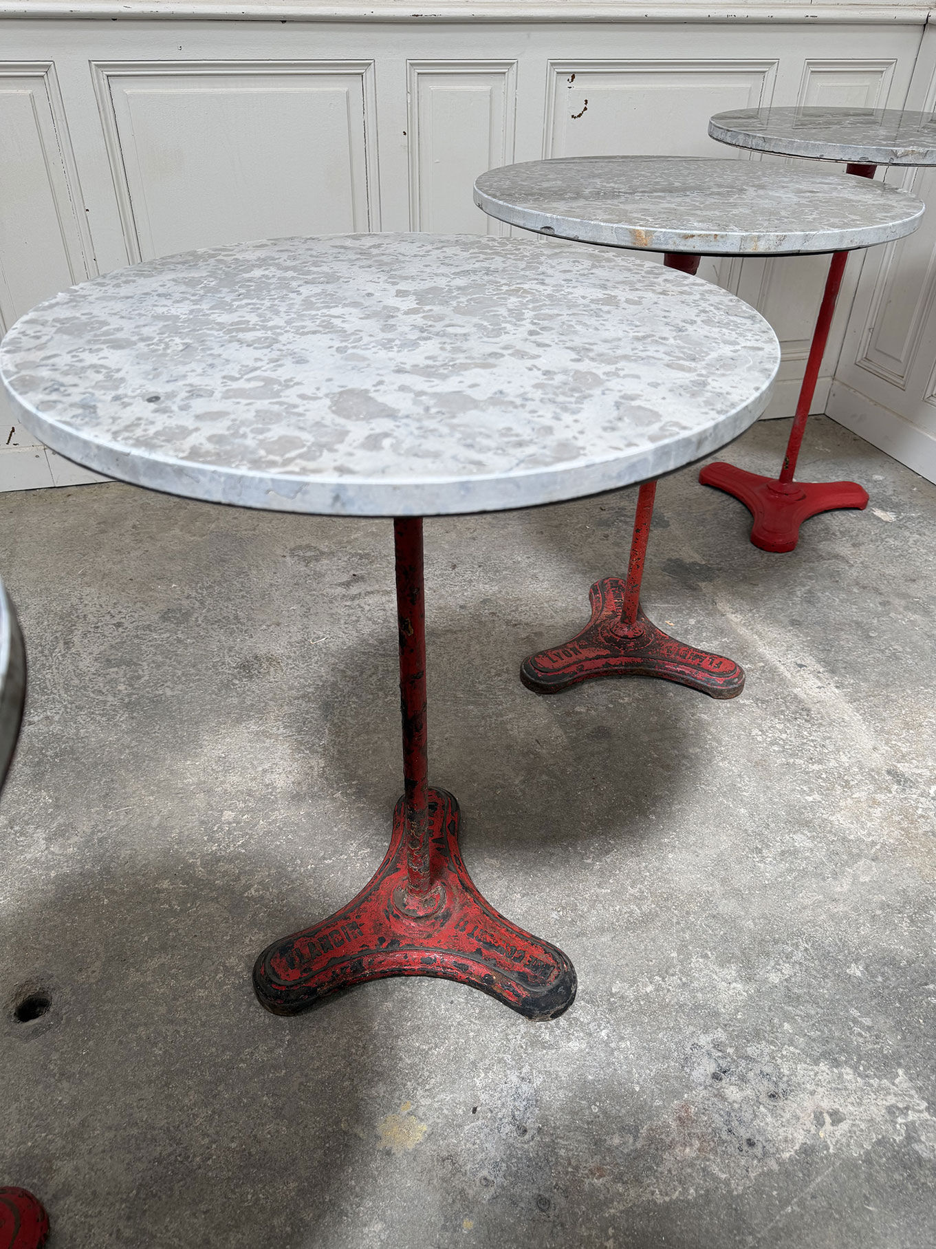 8 tables bistrot 1930