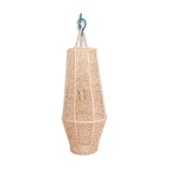 Suspension in raffia
