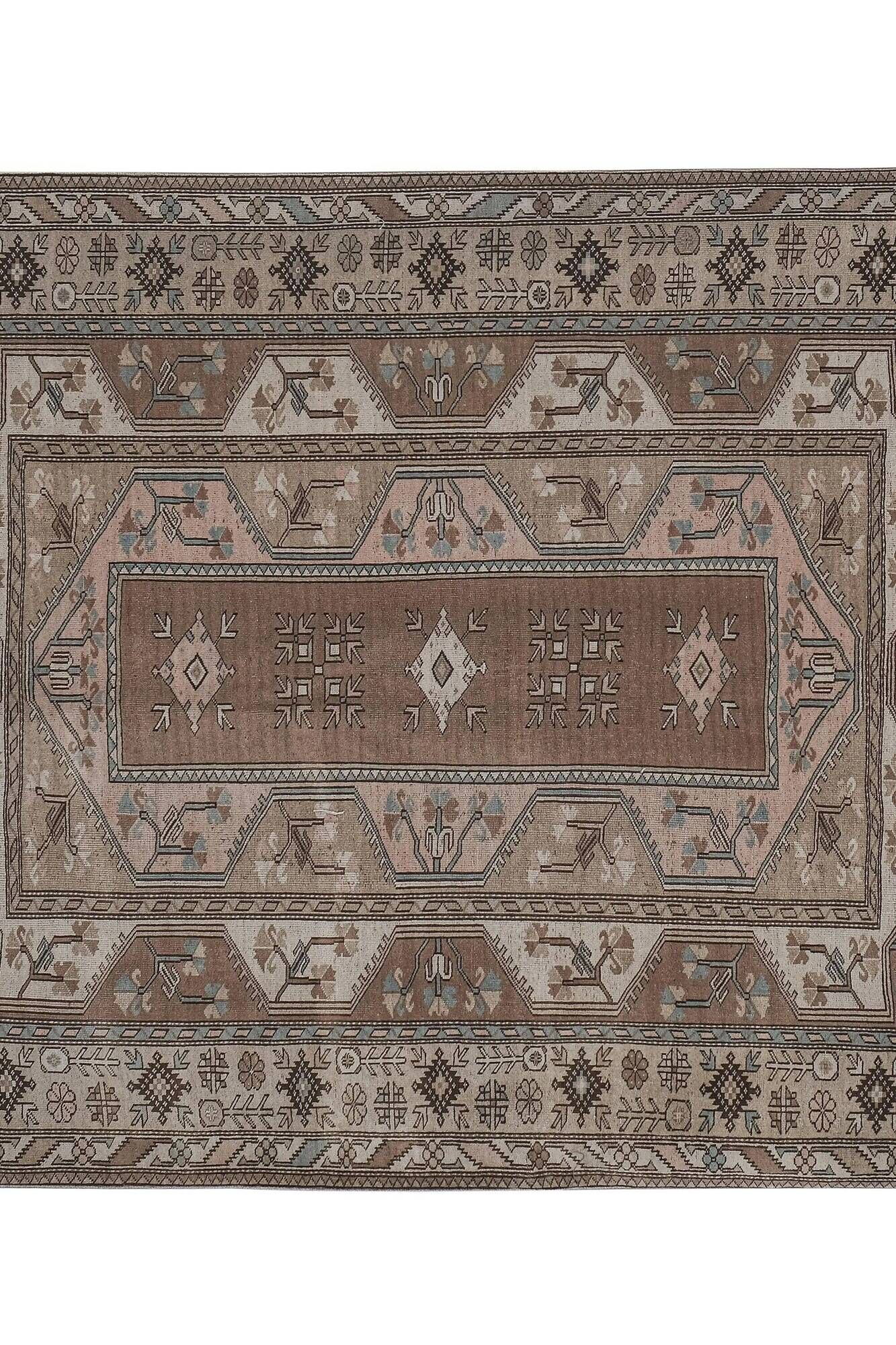 Vintage Turkish Oushak rug 217x272 cm