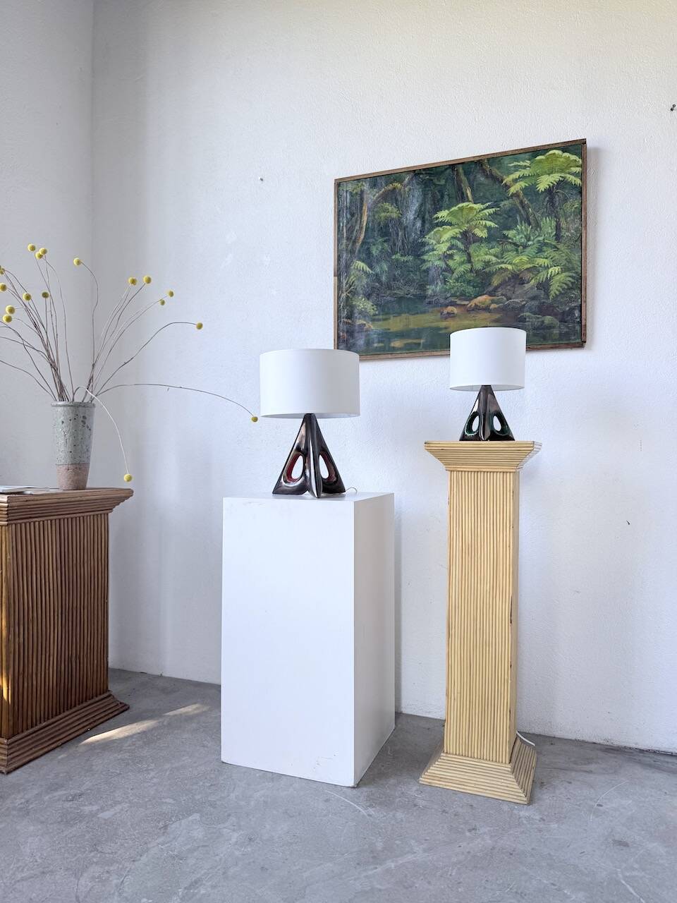 Paire de lampes céramiques forme libre triangle