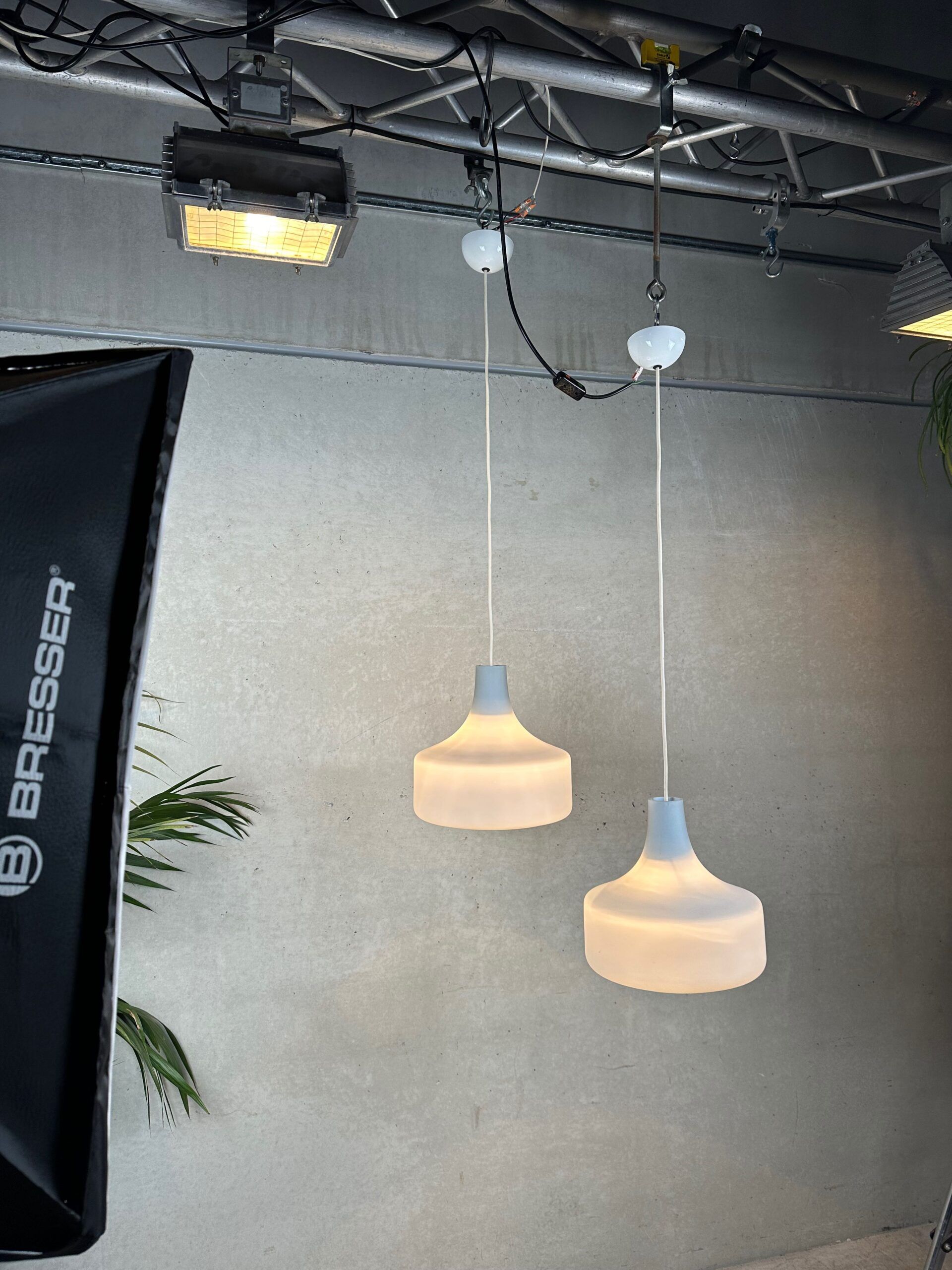 Suspensions opaline vintage – bleu pastel