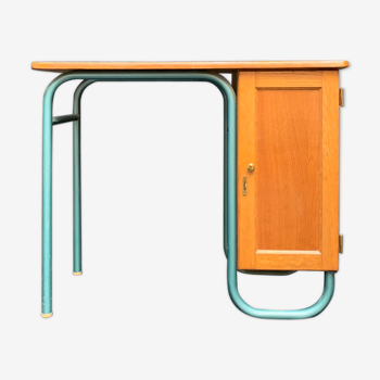 Bureau d'école vintage