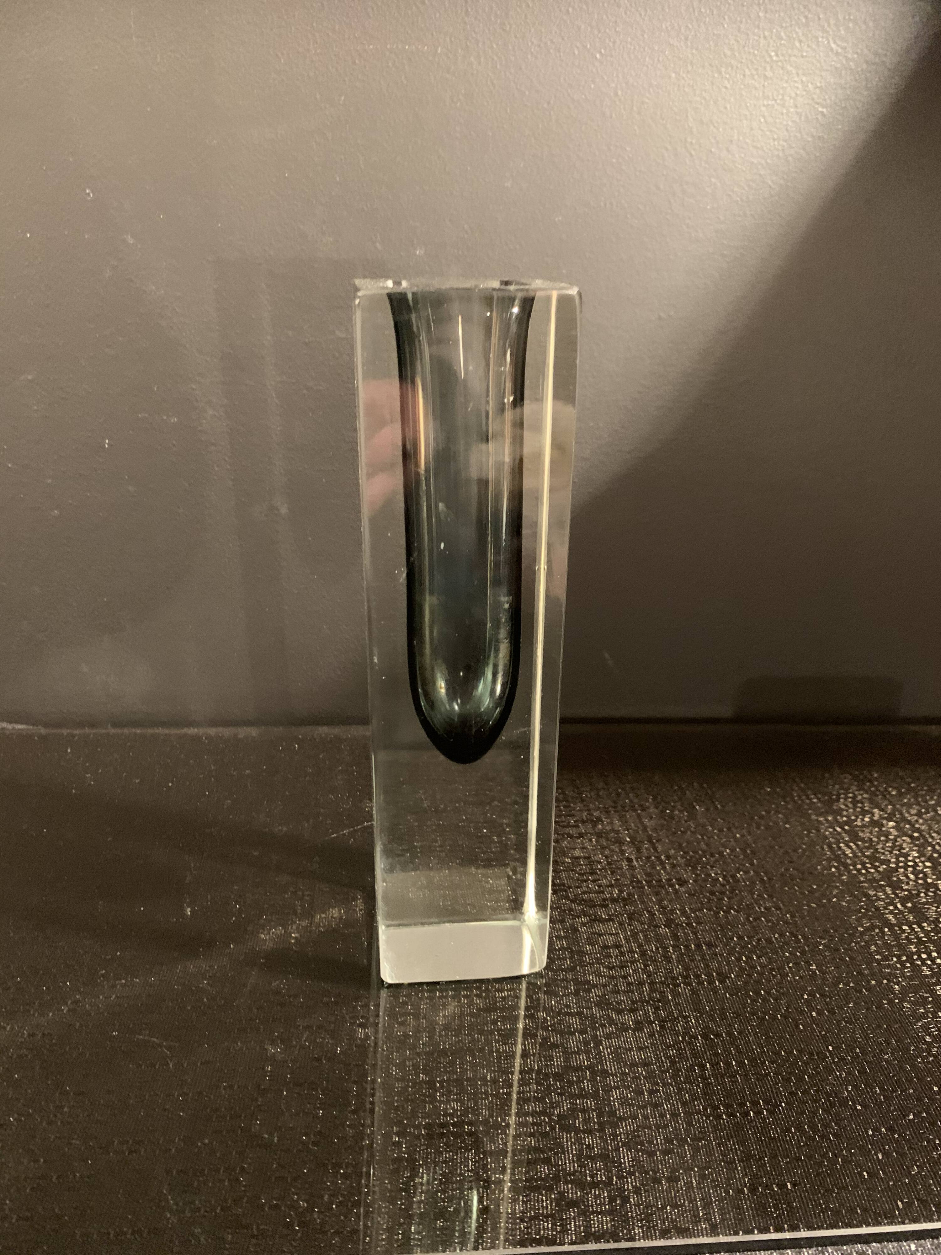 Murano, Sommerso design vase from the 1960s