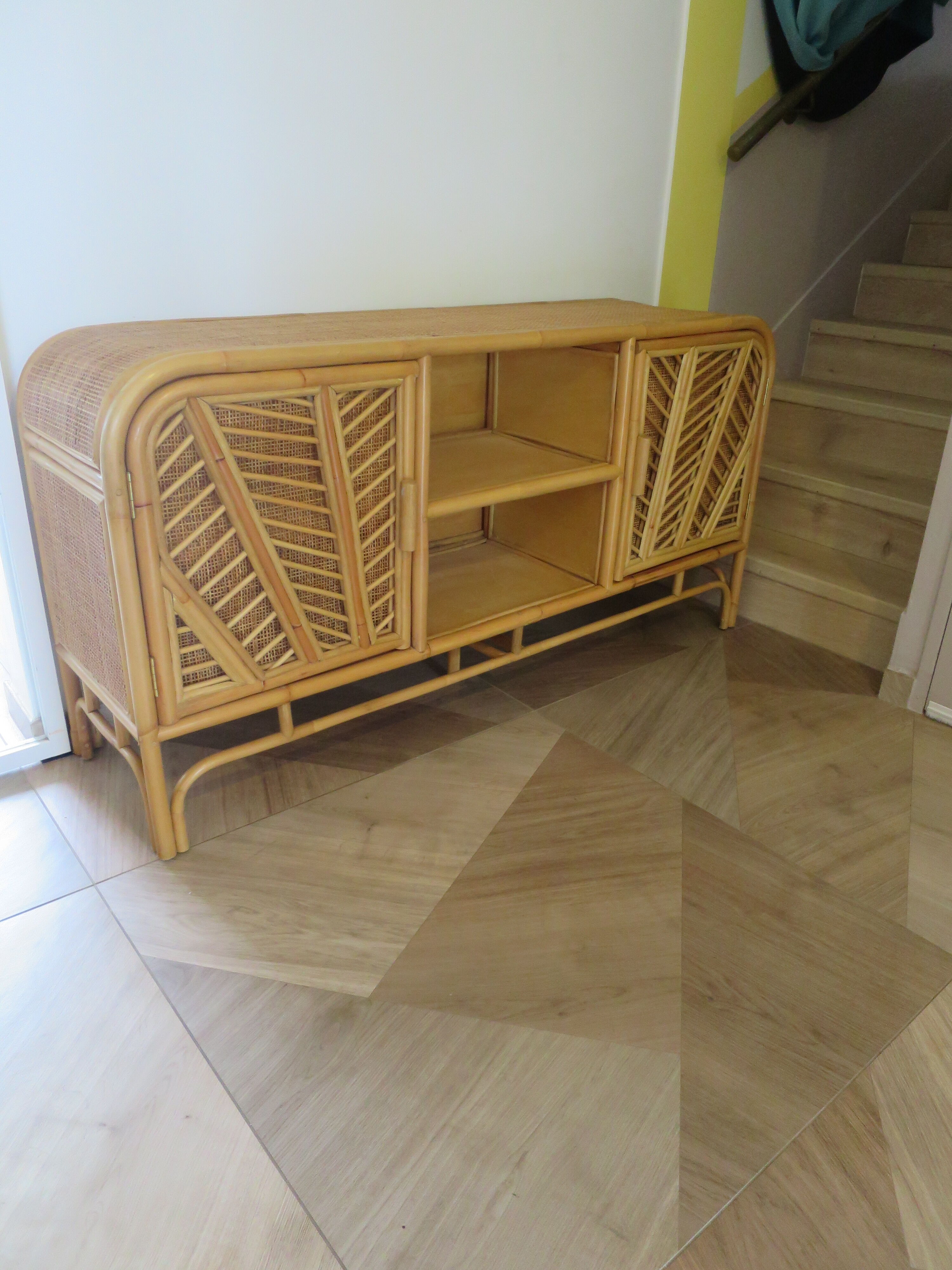 Buffet bas 2 portes -rotin tressé-bambou -cannage