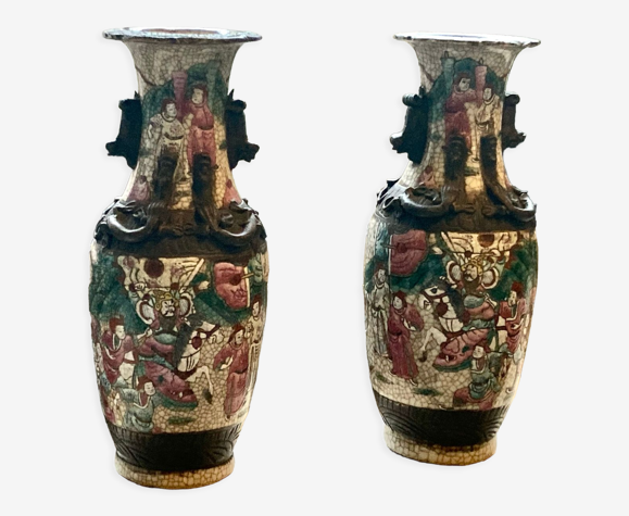 Paire de vases de Nankin signé