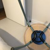 Wood and steel tiptoe SSD chair