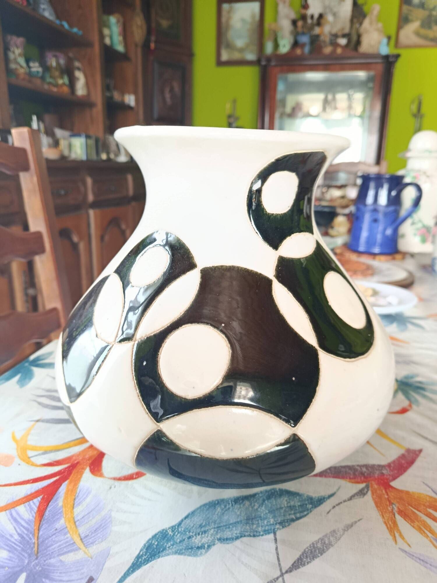 Ceramic ball vase with black and white circles Art Deco Italy Vintage 1940