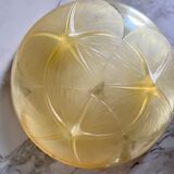 Lalique - coupe tripode volubilis jaune ambrée
