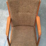 Mid-century model 100 rocking chair in Danish teak by Søren Georg Jensen for Kubus Møbler, 1960s.