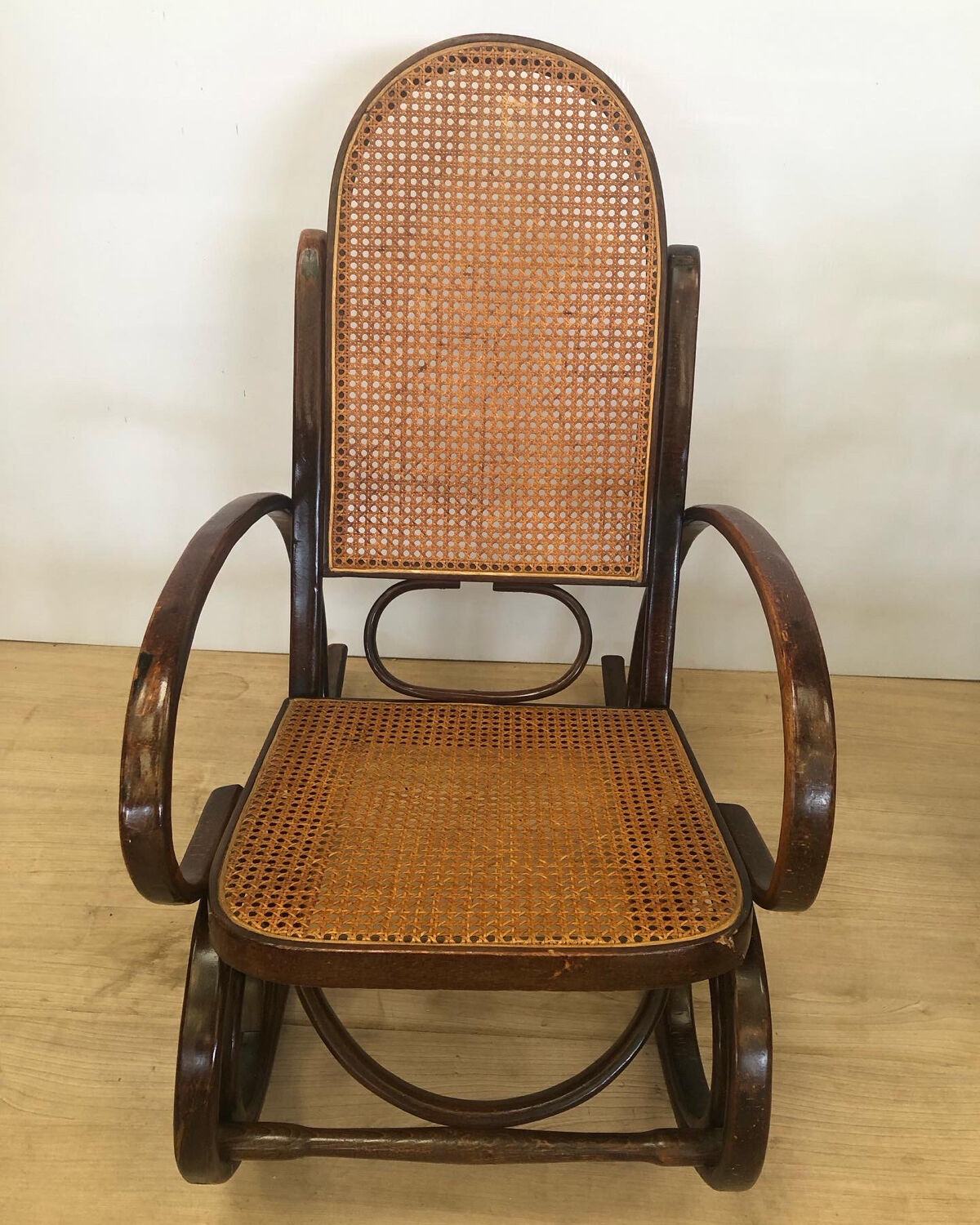 Vintage rocking chair