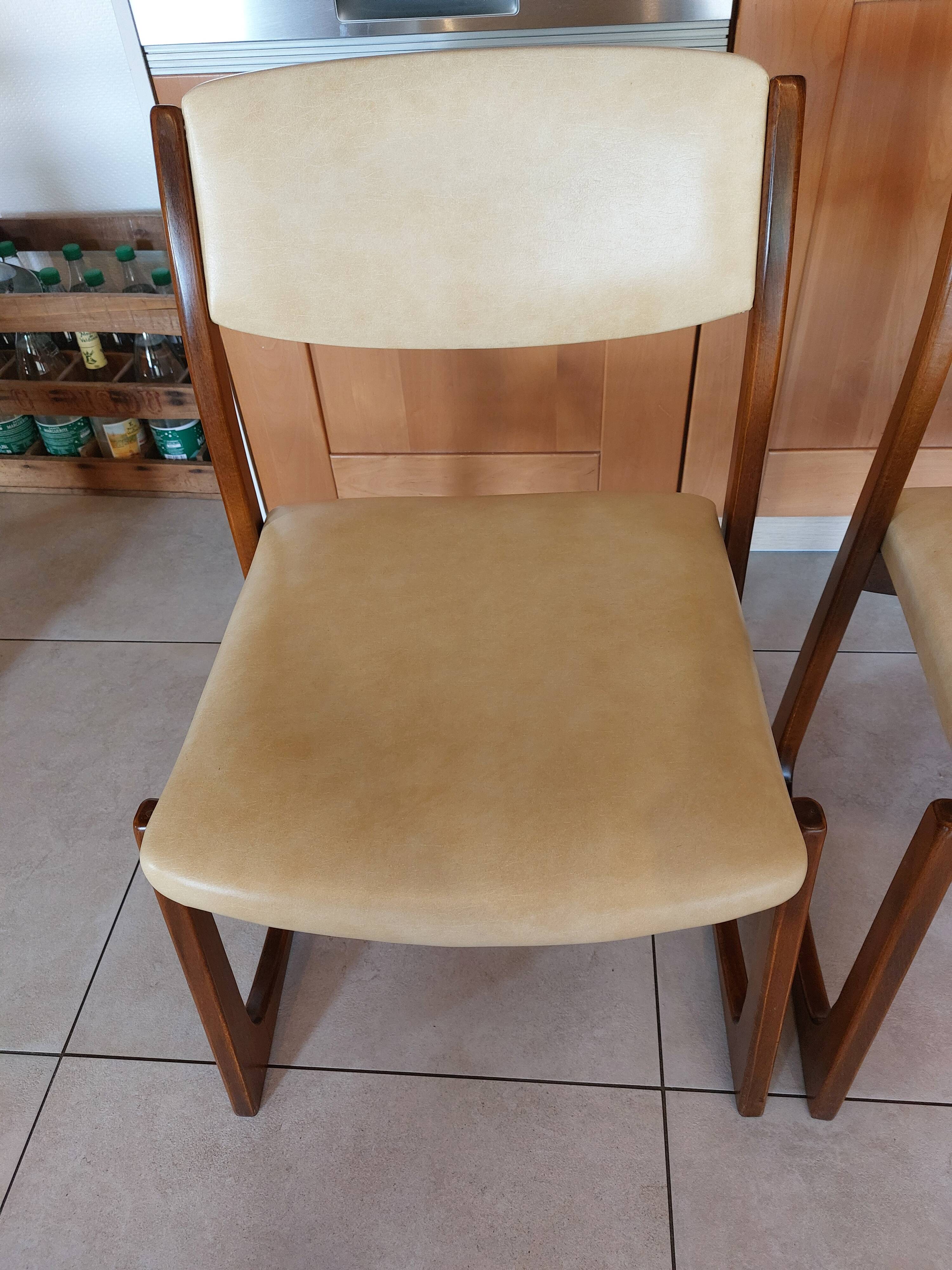 4 sled chairs, vintage