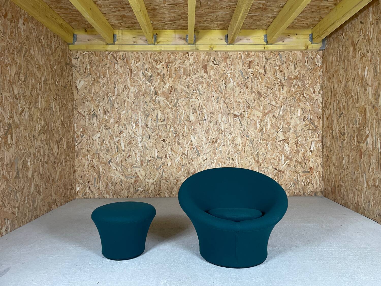 Mushroom armchair by Pierre Paulin