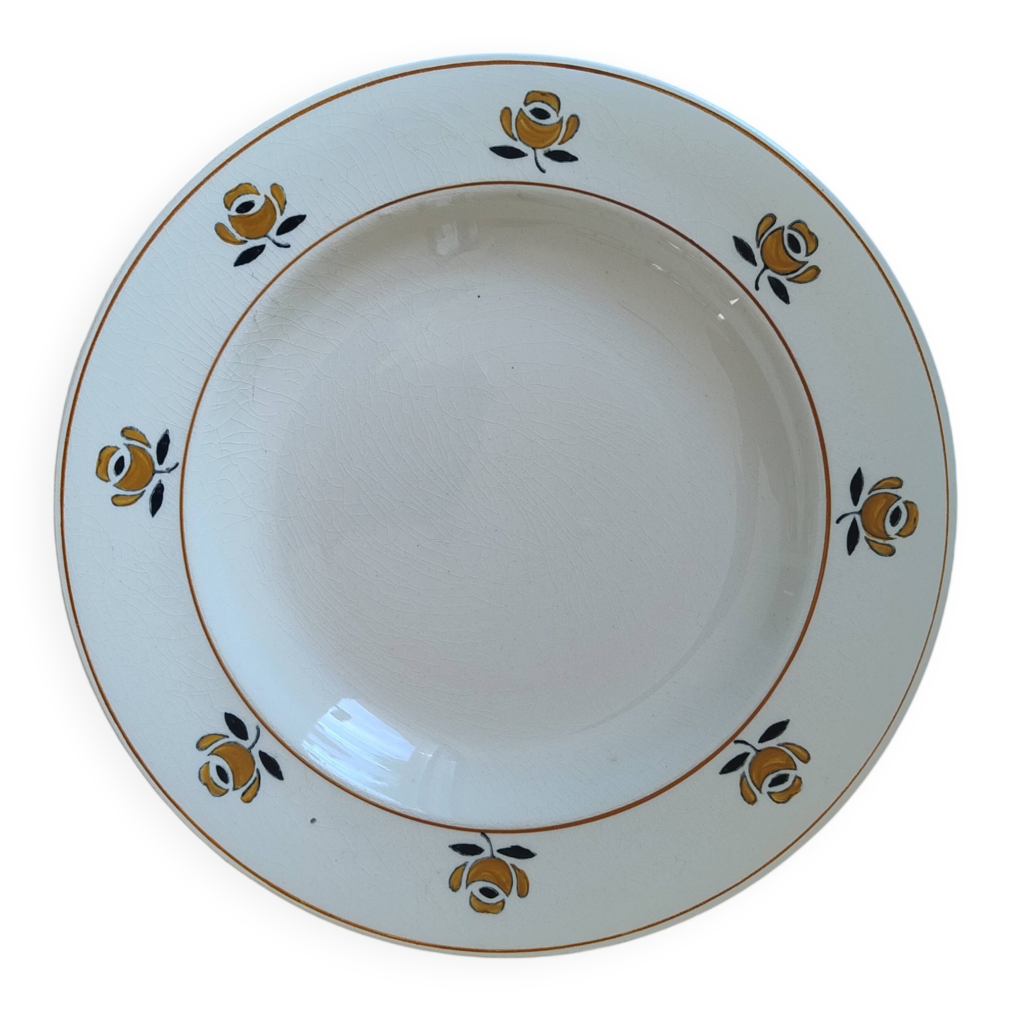 Antique hollow plate in faience from the Nouvelle Galerie, Savoie.