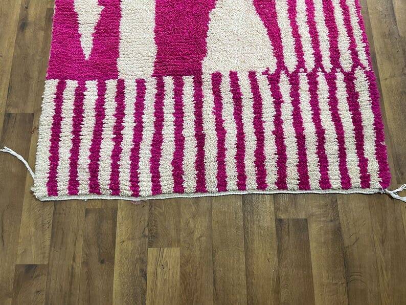 Authentic handmade Moroccan rug size 1.5/3 m