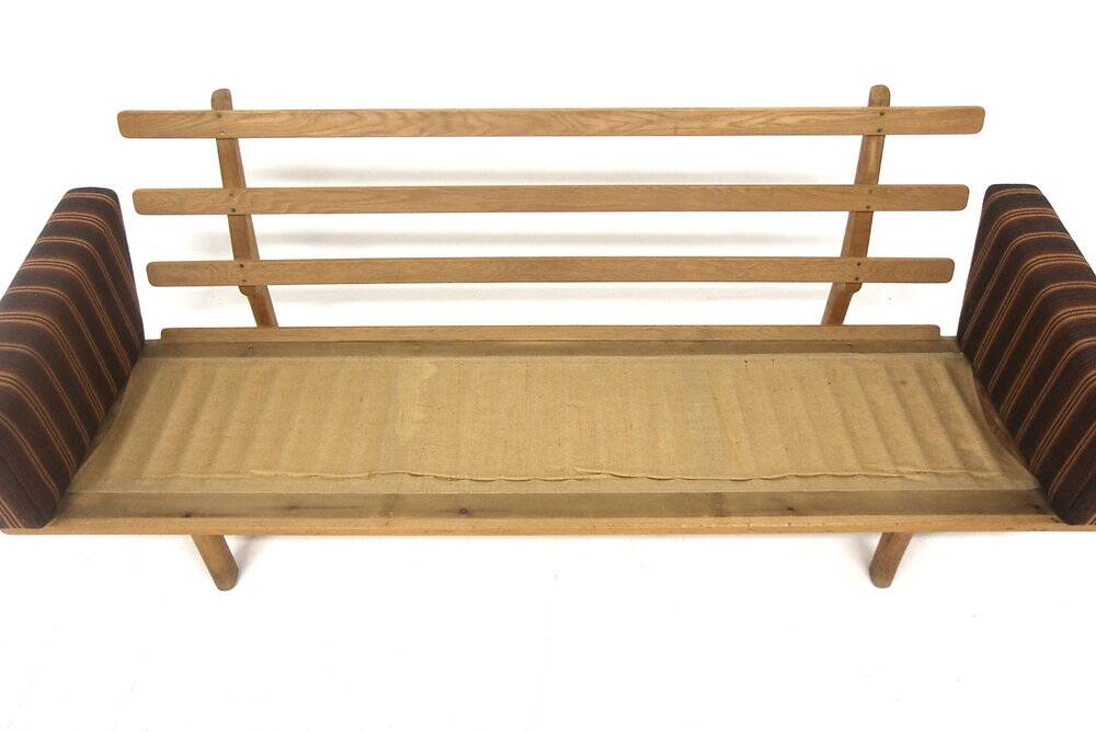 Scandinavian canapé "GE-236", Hans J. Wegner, Getama, Denmark, 1960