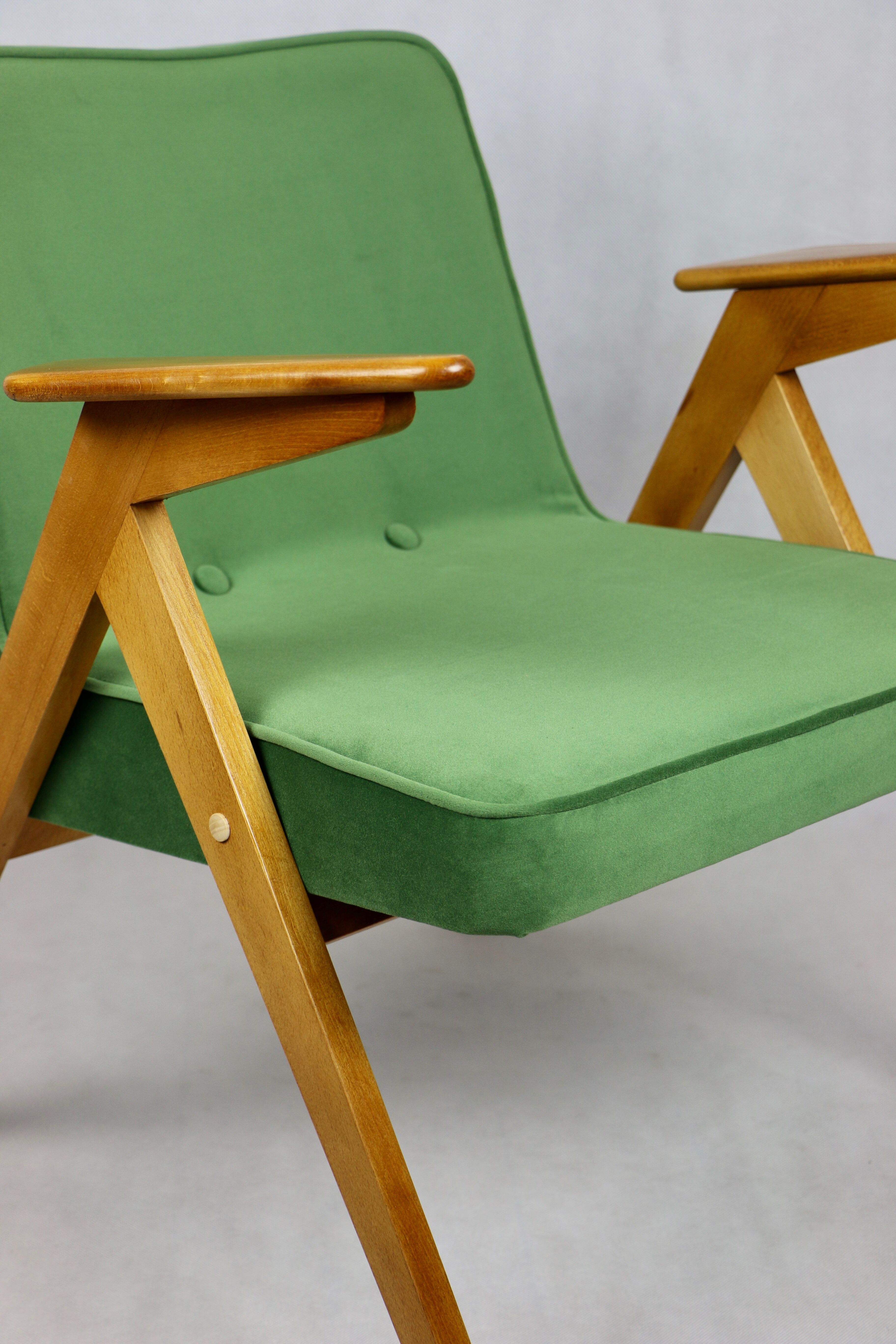 Fauteuil Bunny par Józef Chierowski, années 1970
