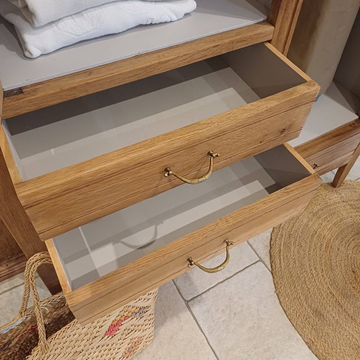 Armoire parisienne 1924