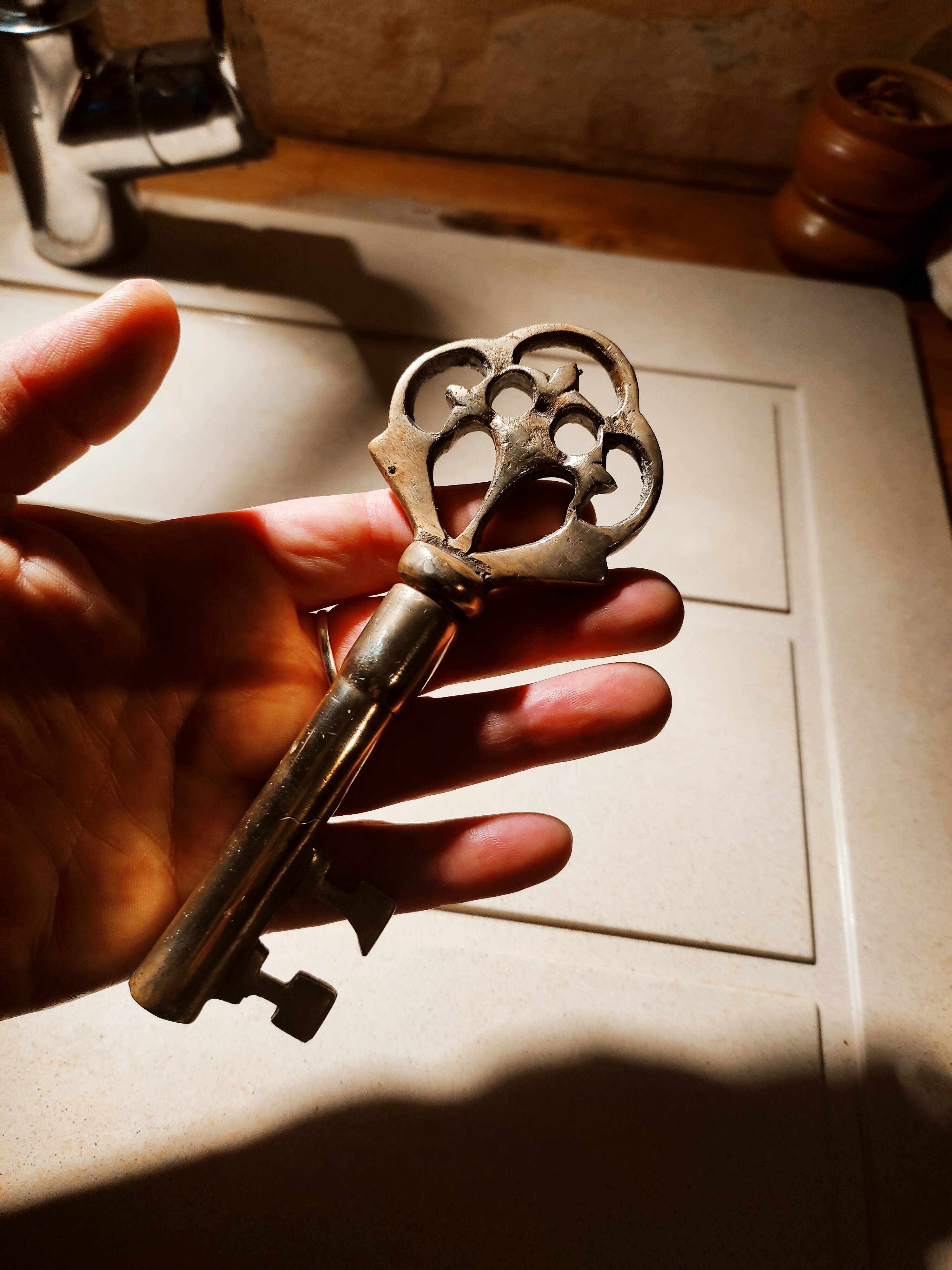 Solid brass cork key