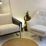 Swivel shell armchair