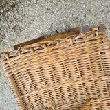 Wicker trunk