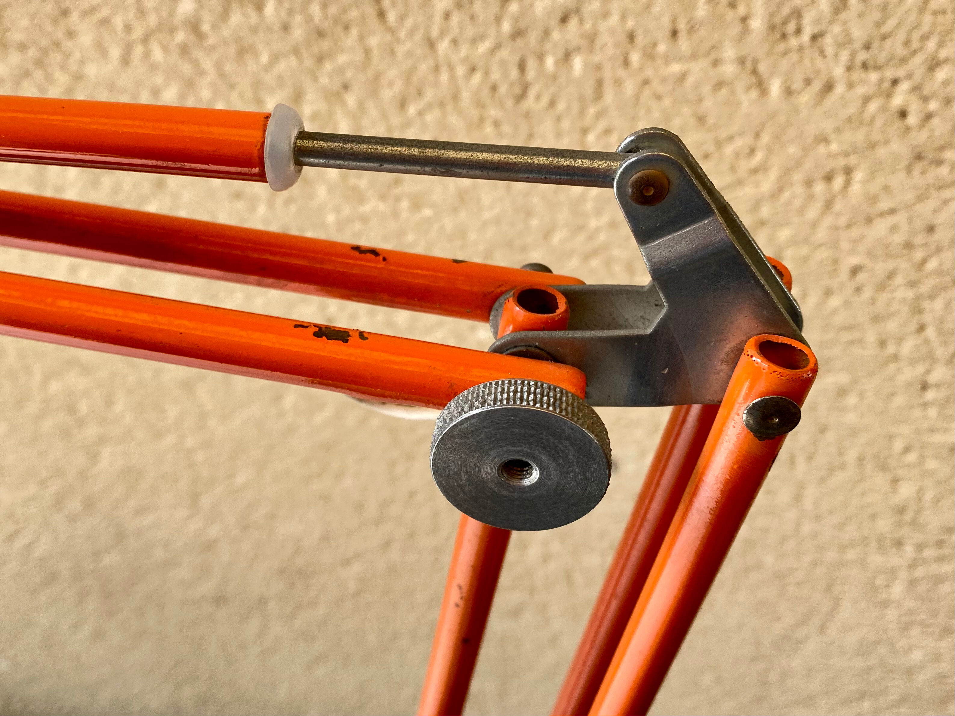 Office lamp architect aluminor France vintage 70s orange