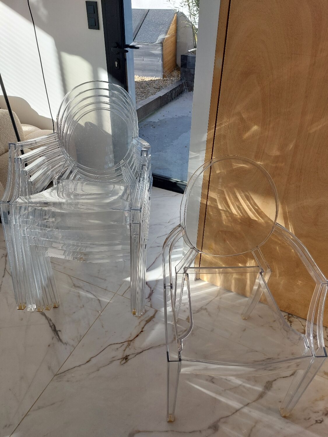 Set of 6 Starck Louis Ghost chairs by Kartell